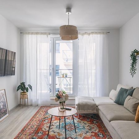 Corvin Apartment With Balcony And Ac Budapeszt Zewnętrze zdjęcie